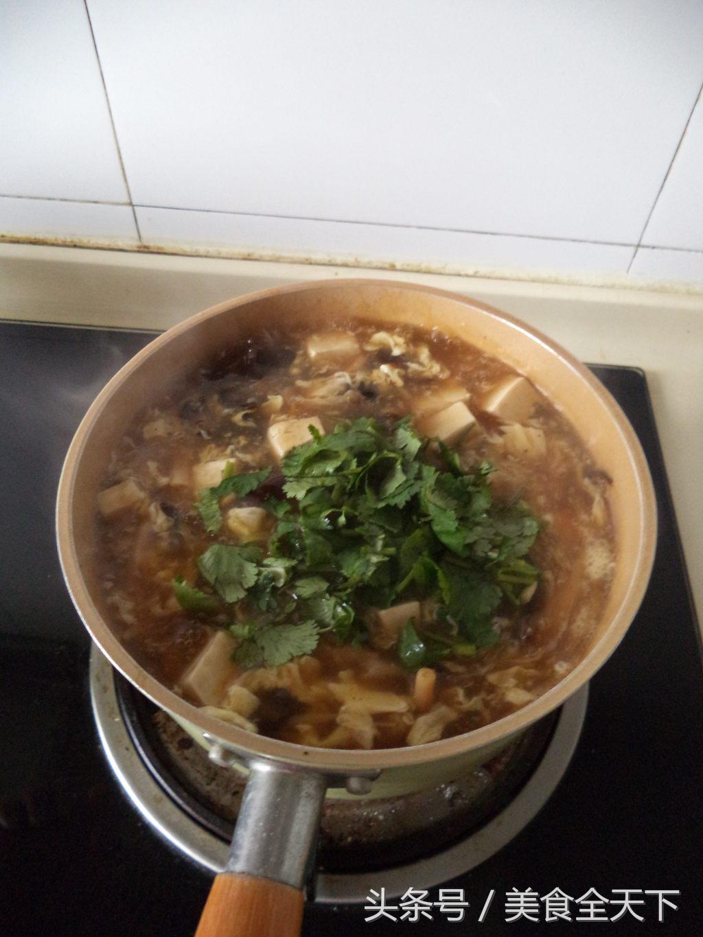 天气转凉给家人来碗酸辣汤,天气闷热来碗酸辣汤开胃