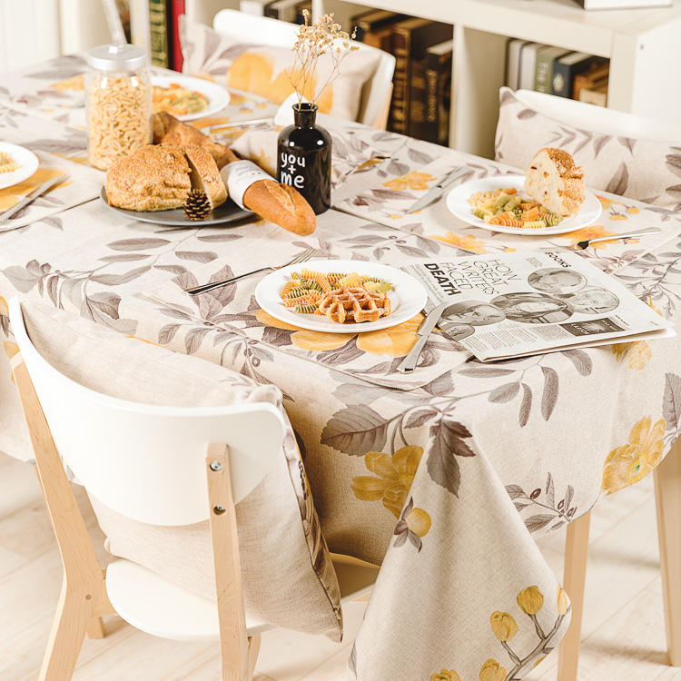 以秋色偎暖意，擅用理论饰潮家