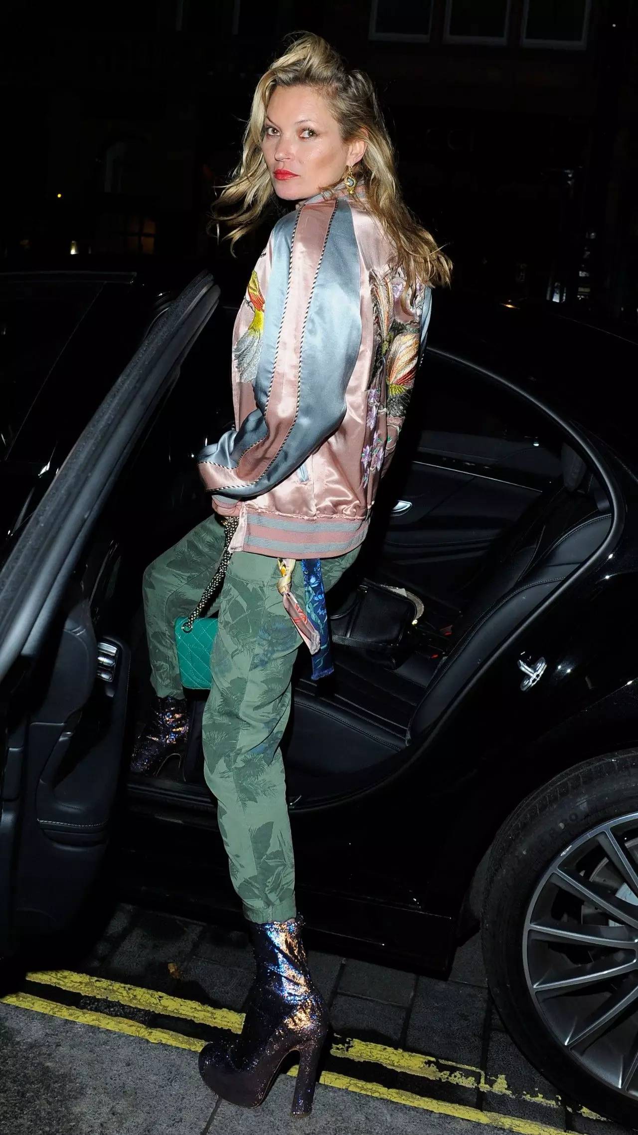 重磅刺绣夹克,朋克风刺绣夹克