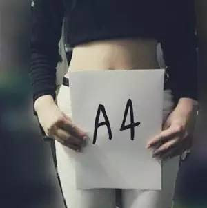 济宁小妮,爱逛商场的小姑娘