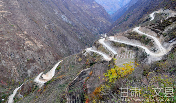 聚焦攻坚战,聚焦国家扶贫日打赢脱贫攻坚战