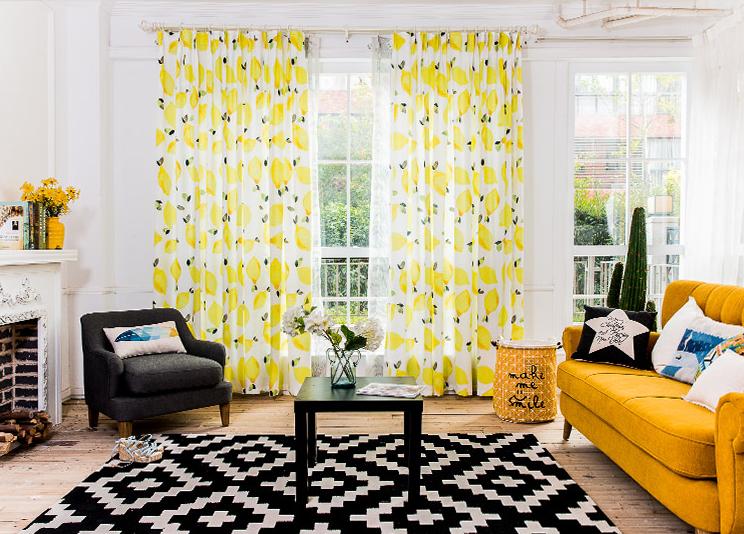 以秋色偎暖意，擅用理论饰潮家