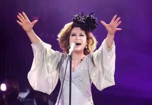 李健神仙颜值,李健哪个星座的