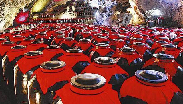 什么样的储存条件下白酒越存越香,白酒怎么保存越香越值呢