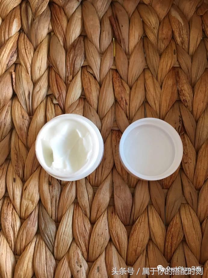 润唇修复的唇膏哪款最好,唇部保湿去死皮唇膏推荐