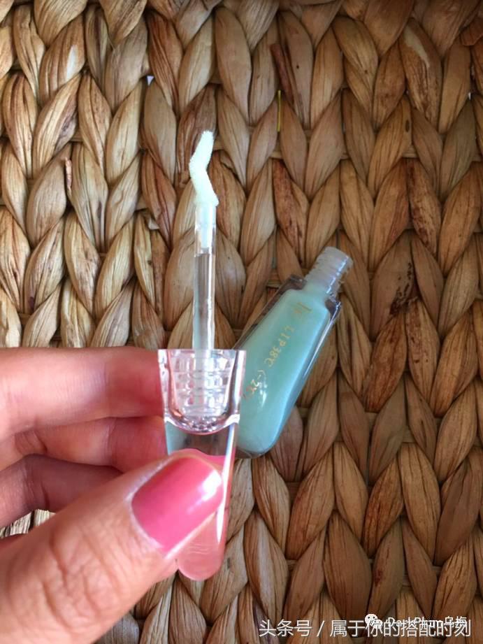 润唇修复的唇膏哪款最好,唇部保湿去死皮唇膏推荐