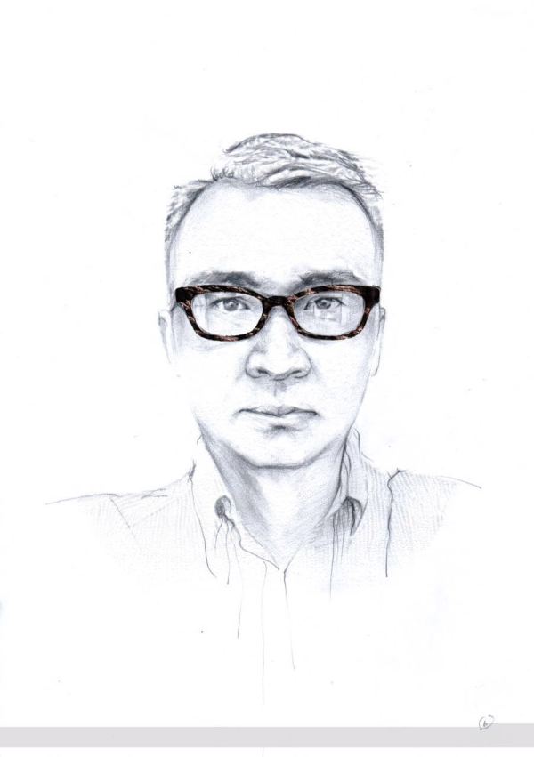 来自专业眼镜设计师的指导,高品质眼镜能够提升你的高颜值