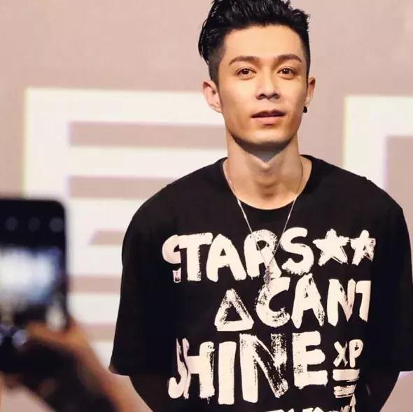 周柏豪的年度报告,周柏豪帅