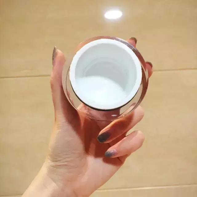 全肤质攻略秋冬到底用啥面霜,男士秋冬油皮公认最好的面霜