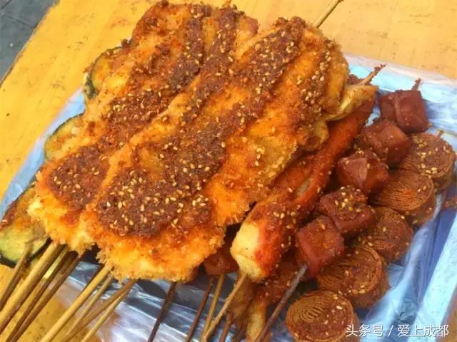 在宜宾，如果我们吃过这100样东西就结婚吧！