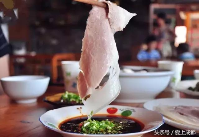 在宜宾，如果我们吃过这100样东西就结婚吧！