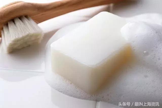 宋plusdm-i下雨天后视镜起雾,下雨天左右后视镜起雾怎么解决