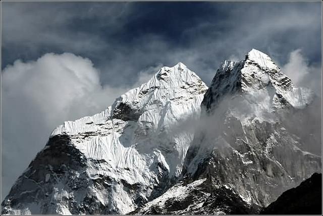 珠穆朗玛峰海拔相当于多少层楼,珠穆朗玛峰看日照金山海拔多少