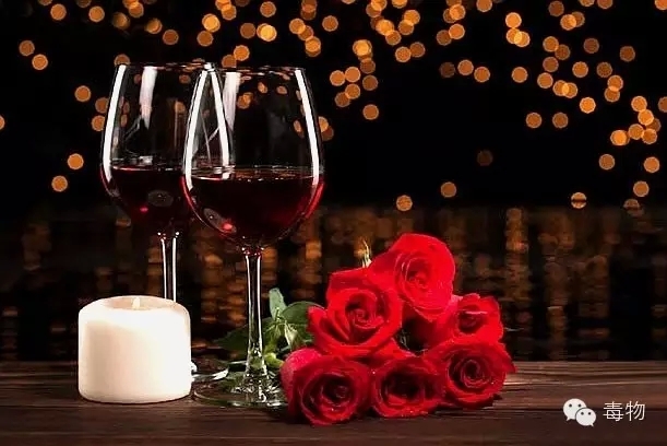 一大一小电动红酒开瓶器,一个随身携带开瓶器