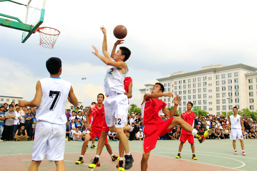 青少年近视防控眼镜,青少年近视防控十条措施建议