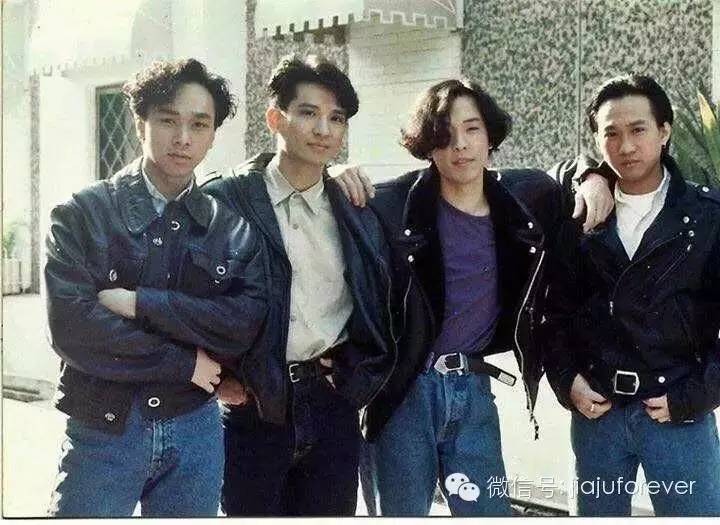 黄家驹春夏秋冬,黄家驹又是黄昏吉他和弦