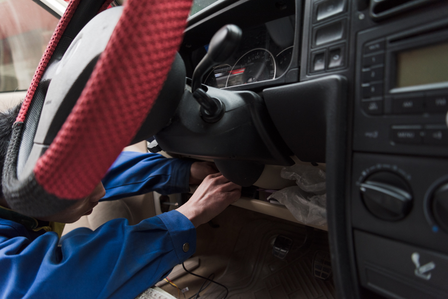 碰瓷追尾都不怕导航语音样样行——卡仕特T1智能云镜简测