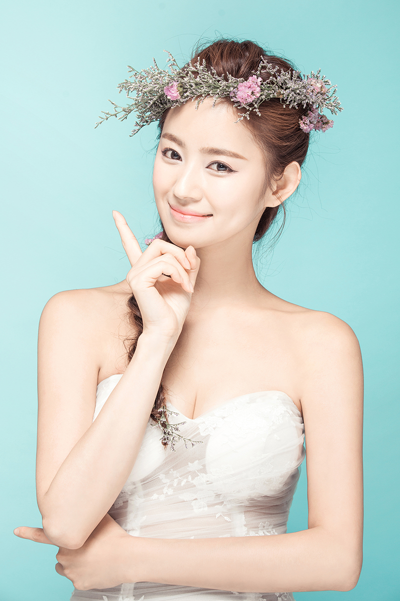 几个小道具让你的韩式婚纱照更出彩~