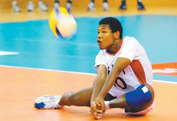 中国足球的未来是靠青训还是归化,中国足球能够归化日本人吗