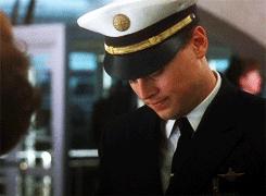 隔壁的他们愚人节竟然这样玩，吓得我瓜子都掉了...