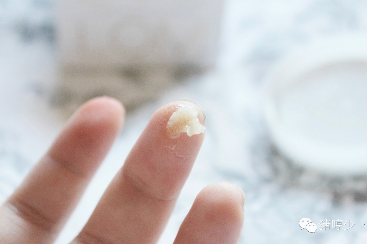 素颜淡妆女神必备色,素颜女生要知道什么化妆品最好