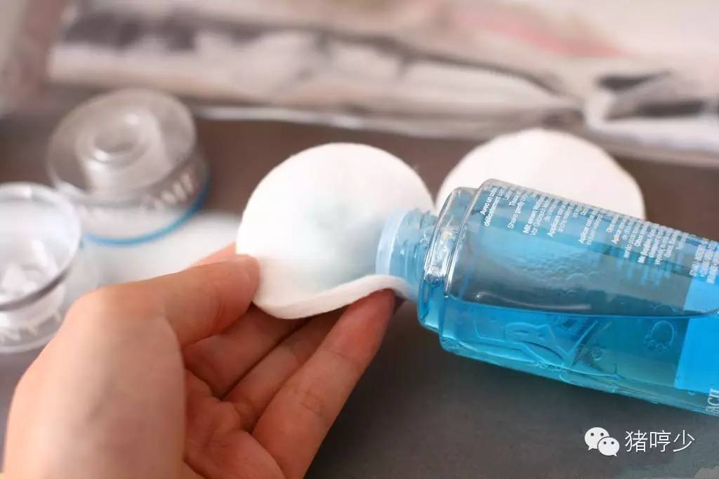 素颜淡妆女神必备色,素颜女生要知道什么化妆品最好