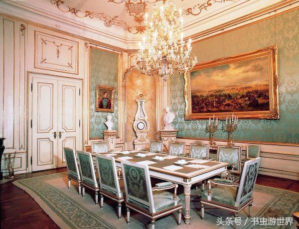 健身旅游达人嫁了工作狂，茜茜公主真实的婚后生活｜霍夫堡皇宫三