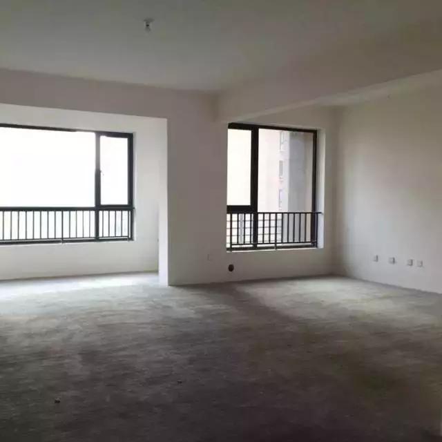 地板这样装，家人更安心