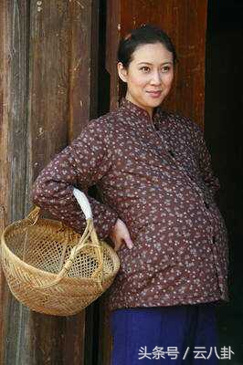 孕妇本以为小小的阴道炎没事竟是胎儿的天敌，害早产宝宝成这样