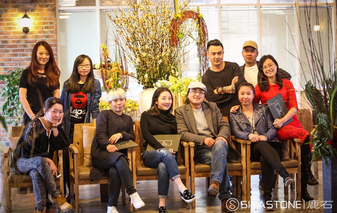 手绘挑大梁，此事要躬行——1603花艺手绘班毕业有感