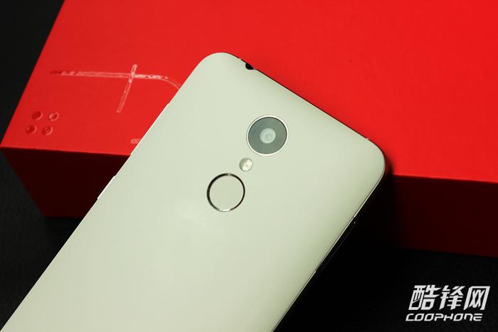 360手机F4S怎么样,360手机8核699元好不好