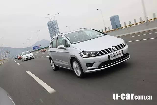 16年高尔夫嘉旅280,高尔夫嘉旅2020款1.4t280好奇型