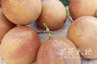 百香果满天星跟黄金果哪个好,满天星百香果对比黄金百香果