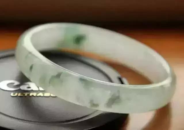 看了这些你还能买到假货吗 (这些坑爹的假货你都遇到过吗)