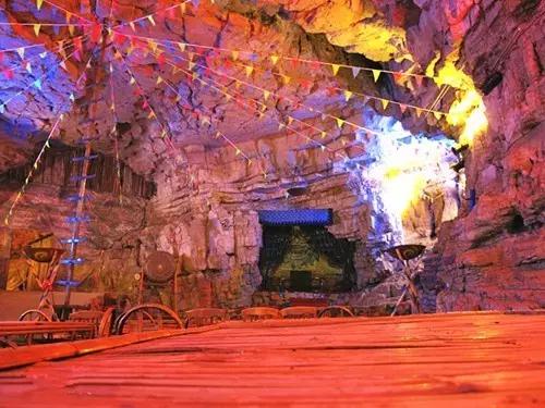 离石林不到20公里的地方，隐藏着昆明人没发现的苗王寨