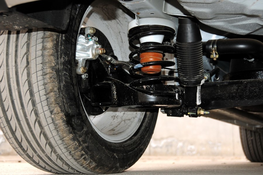 浣庝环鍙堟湁妗ｆ鐨勮溅,浣庝环澶栬濂界湅鐨勮溅