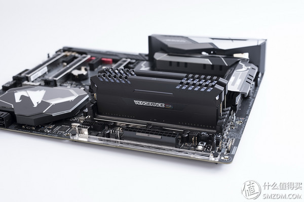 intel第十代酷睿首发深度评测,intel酷睿i7八代8700