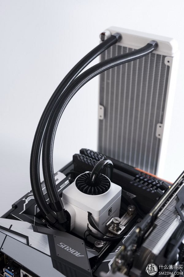 intel第十代酷睿首发深度评测,intel酷睿i7八代8700