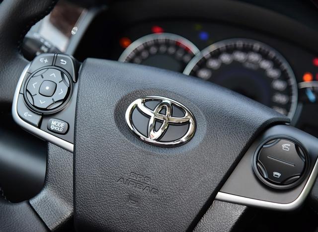 第八代凯美瑞第七代多了些什么,凯美瑞7代车评