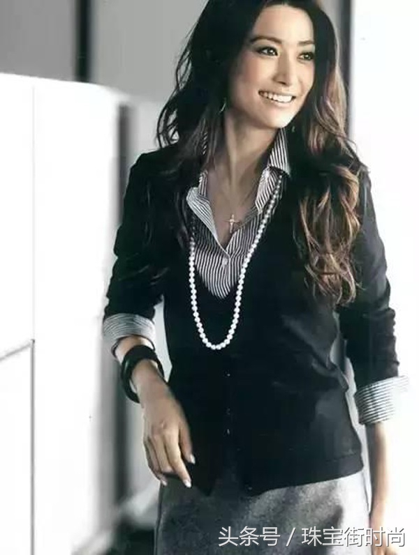 珠宝今日头条最新消息,珠宝10月1日活动宣传段子