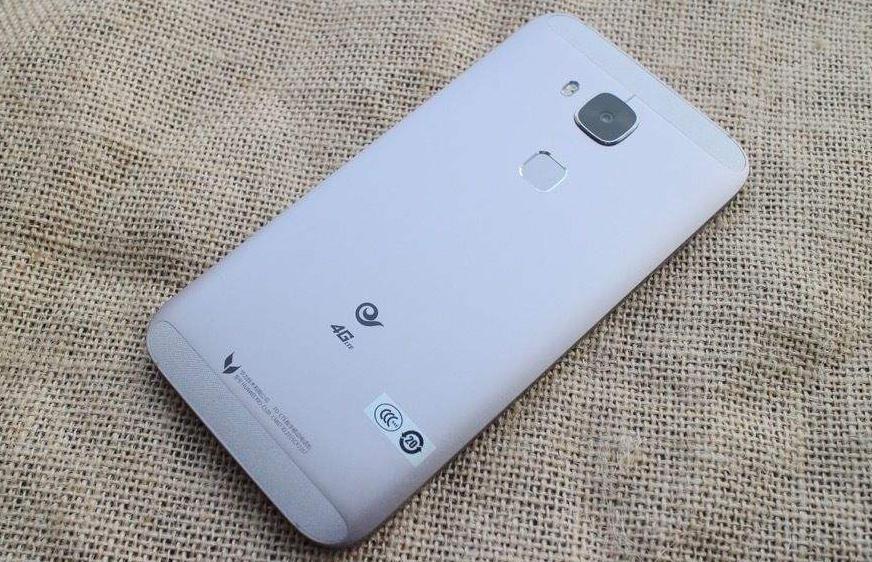 华为手机三千多性价比高直面屏,最新华为5.5寸屏以下的手机价格