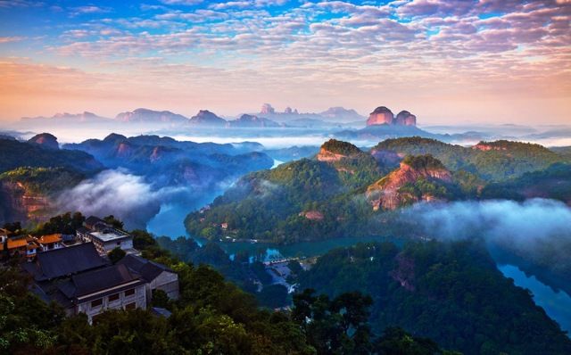 广东怀集县龙岩洞著名景点,广东溶洞旅游攻略大全