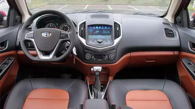 吉利金刚5万元轿车内饰说明,吉利金刚车一辆最低价多少钱