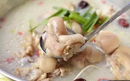 贵阳美食地图及路线,贵阳喷水池地铁站美食街