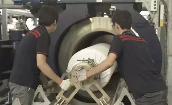 无水染色的意义,耐克染色