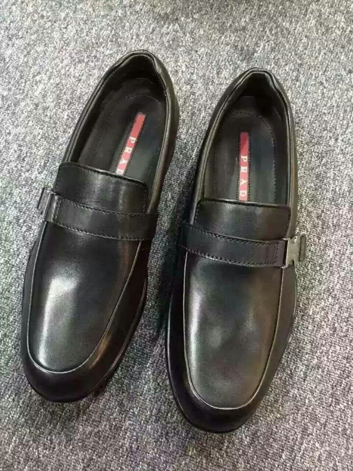 prada老款鞋 (prada意大利产运动鞋)