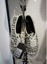 100人民币在台湾买什么,100元人民币去台湾能够买什么东西