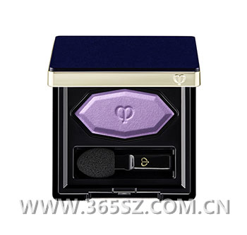 眼影腮红口红的颜色好看,显嫩腮红口红眼影哪个好看