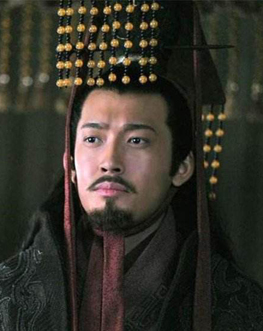 曹操来犯张昭劝孙权投降,张昭为什么要孙权投降曹操