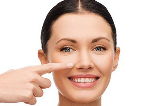 法令纹去除最好的方法美容院,去除法令纹最好的美容办法图片